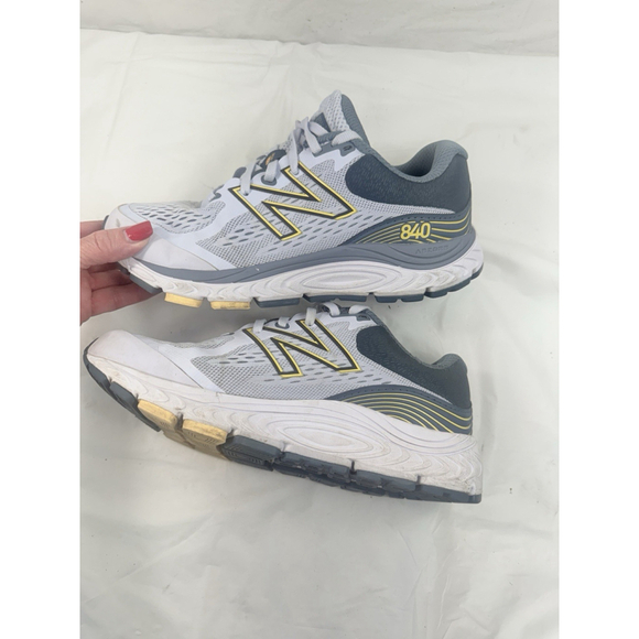 New Balance 840v5 Women's Running Shoes Silent Gray Athletic Sneakers size 7 - Picture 11 of 15